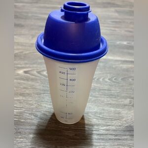 Blue and White Tupperware Shaker Bottle
